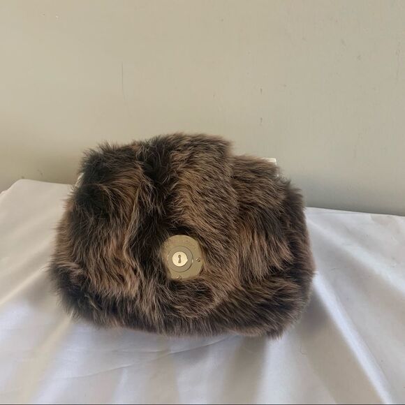 Henri Bendel Faux Fur Flap Purse - Picture 15 of 15